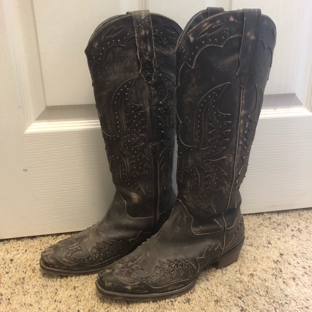 Boots
